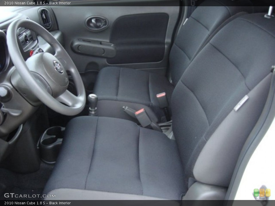 Black Interior Photo for the 2010 Nissan Cube 1.8 S #56718277