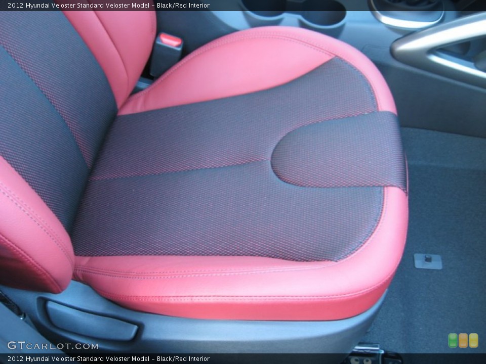 Black/Red Interior Photo for the 2012 Hyundai Veloster  #56726162