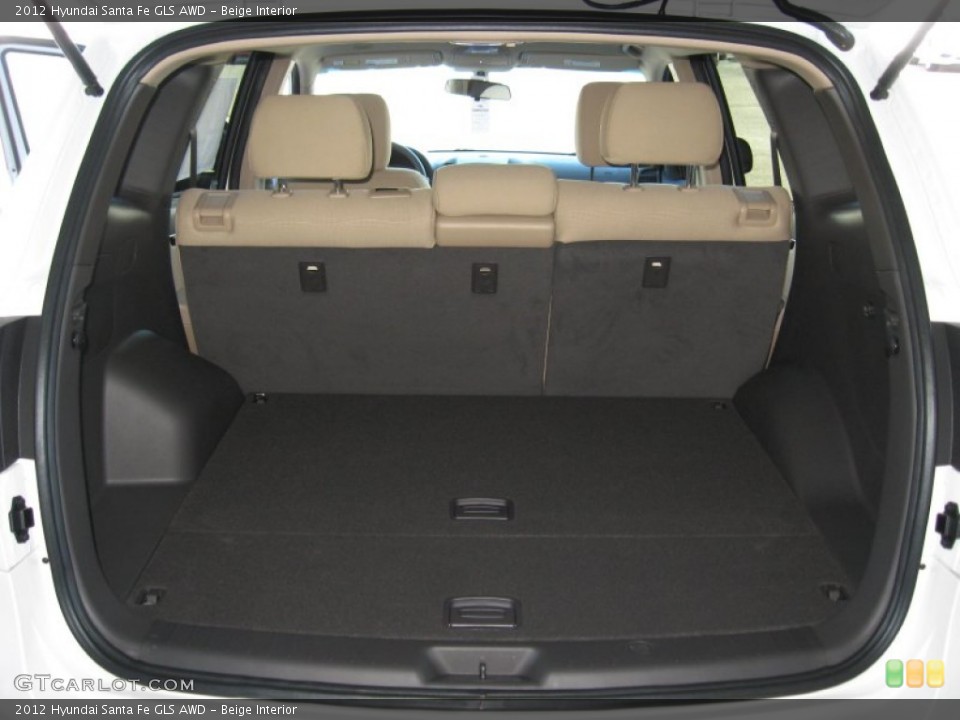 Beige Interior Trunk for the 2012 Hyundai Santa Fe GLS AWD #56727587