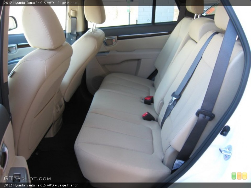 Beige Interior Photo for the 2012 Hyundai Santa Fe GLS AWD #56727623
