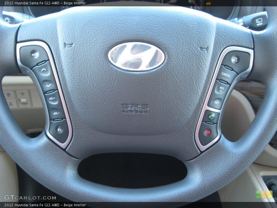 Beige Interior Controls for the 2012 Hyundai Santa Fe GLS AWD #56727723