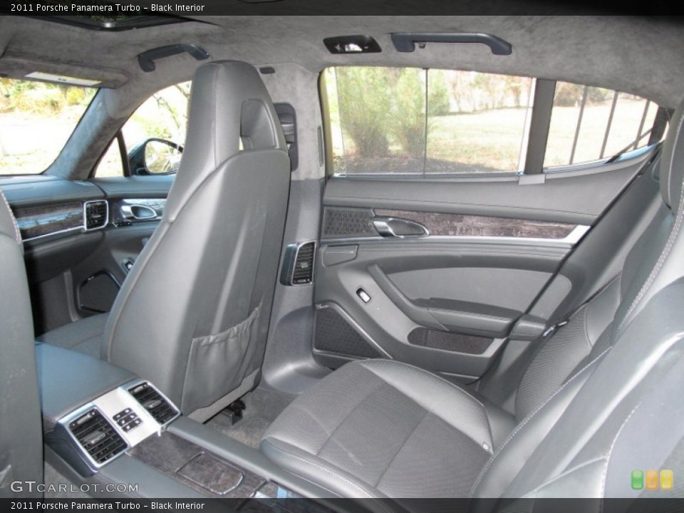 Black Interior Photo for the 2011 Porsche Panamera Turbo #56733290