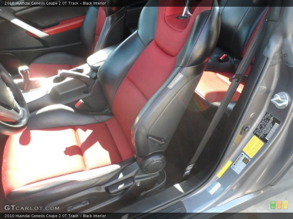 Black Interior Photo for the 2010 Hyundai Genesis Coupe 2.0T Track #56742873