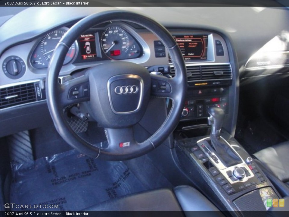 Black Interior Dashboard for the 2007 Audi S6 5.2 quattro Sedan #56754714