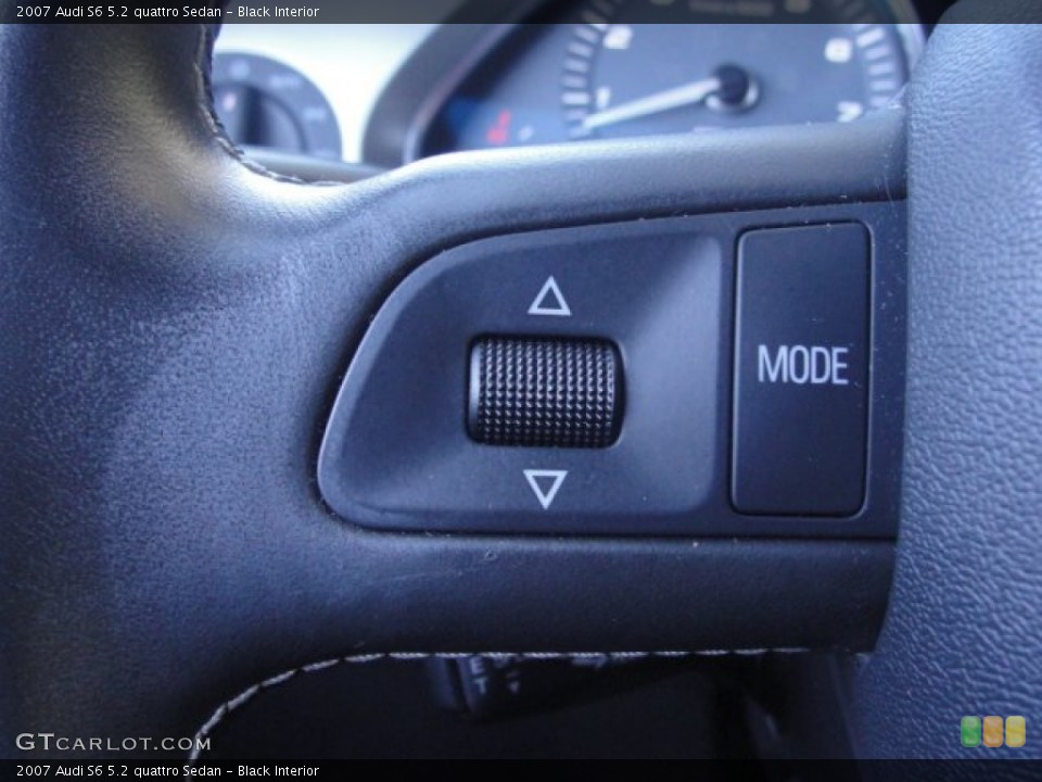 Black Interior Controls for the 2007 Audi S6 5.2 quattro Sedan #56754771