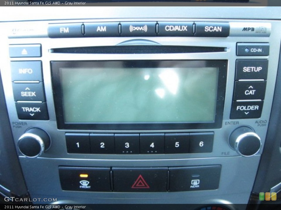 Gray Interior Audio System for the 2011 Hyundai Santa Fe GLS AWD #56764774