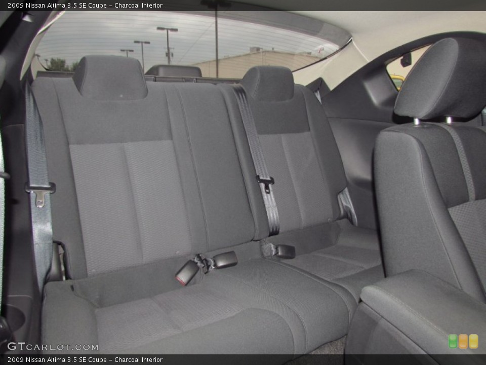 Charcoal Interior Photo for the 2009 Nissan Altima 3.5 SE Coupe #56770755