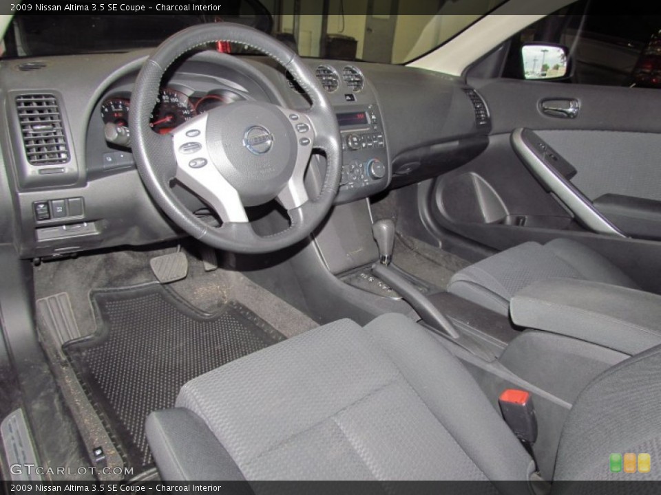 Charcoal 2009 Nissan Altima Interiors