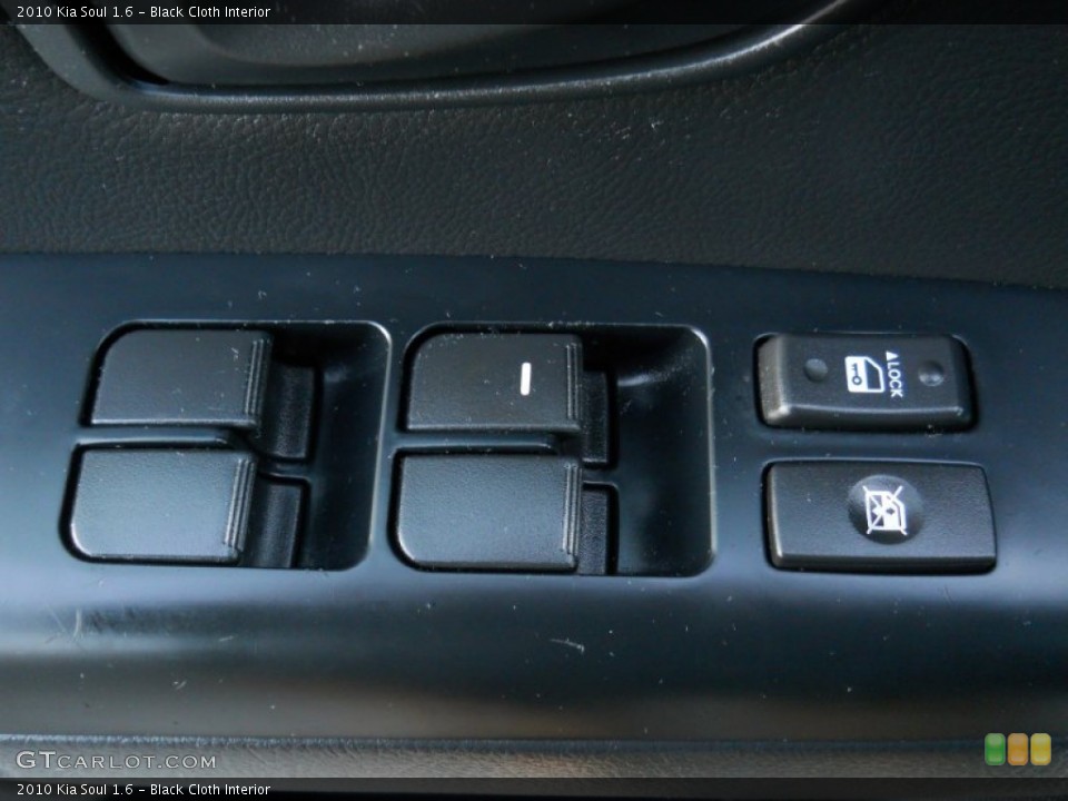 Black Cloth Interior Controls for the 2010 Kia Soul 1.6 #56774166