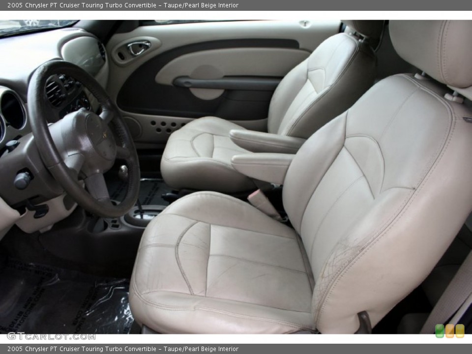 Taupe/Pearl Beige Interior Photo for the 2005 Chrysler PT Cruiser Touring Turbo Convertible #56778381