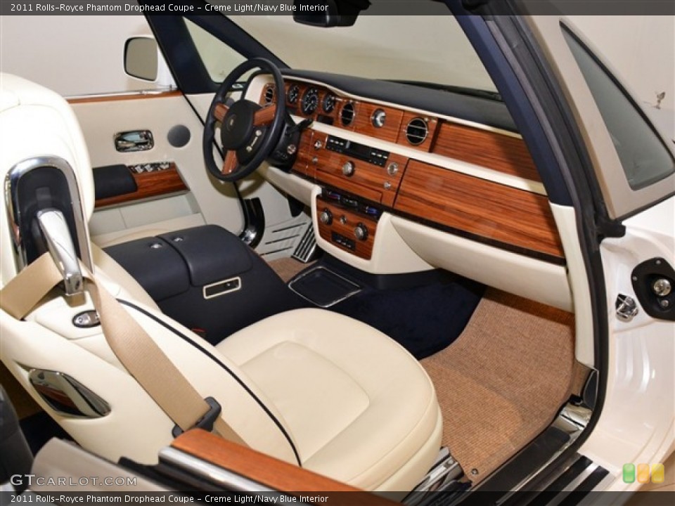 Creme Light/Navy Blue Interior Dashboard for the 2011 Rolls-Royce Phantom Drophead Coupe #56778795