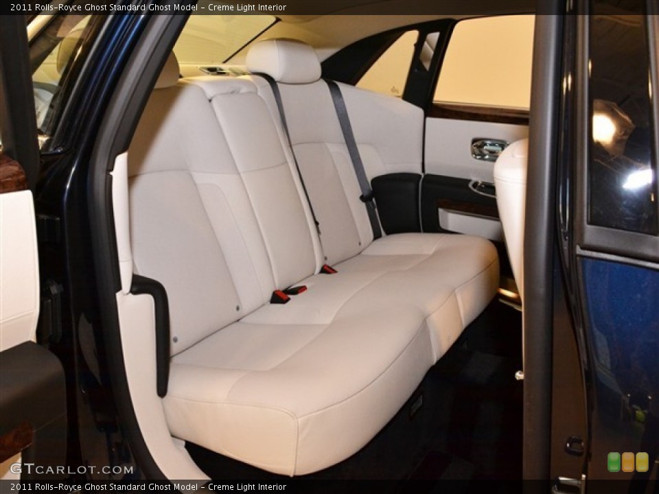 Creme Light Interior Photo for the 2011 Rolls-Royce Ghost  #56779101