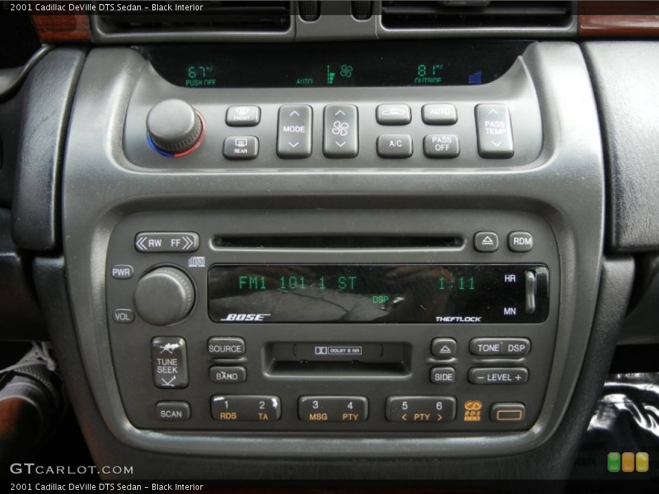 Black Interior Controls for the 2001 Cadillac DeVille DTS Sedan #56785837
