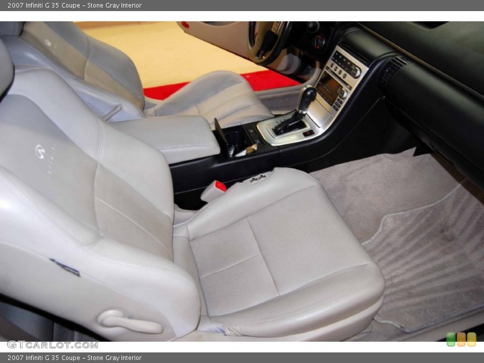 Stone Gray Interior Photo for the 2007 Infiniti G 35 Coupe #56794296