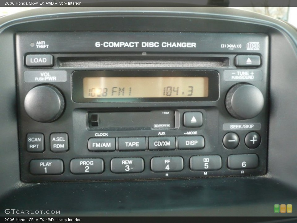 Ivory Interior Audio System for the 2006 Honda CR-V EX 4WD #56795793
