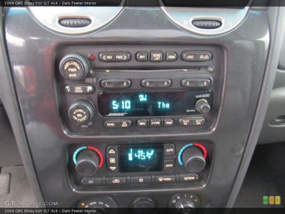 Dark Pewter Interior Audio System for the 2004 GMC Envoy XUV SLT 4x4 #56798016