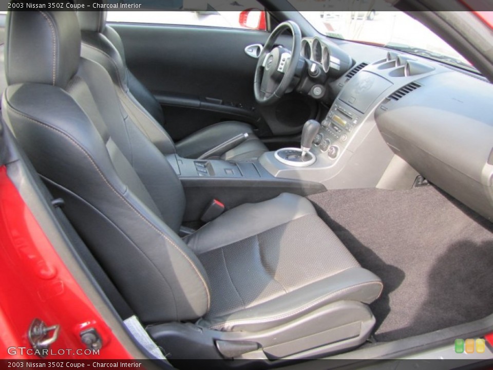 Charcoal Interior Photo for the 2003 Nissan 350Z Coupe #56804043