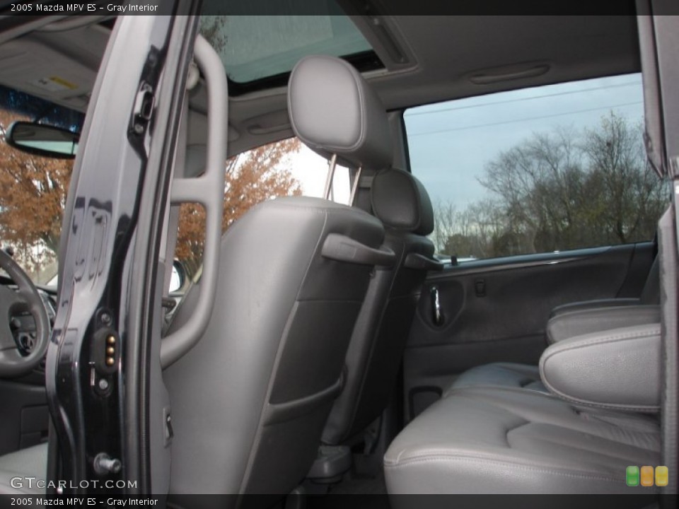 Gray Interior Photo for the 2005 Mazda MPV ES #56813224