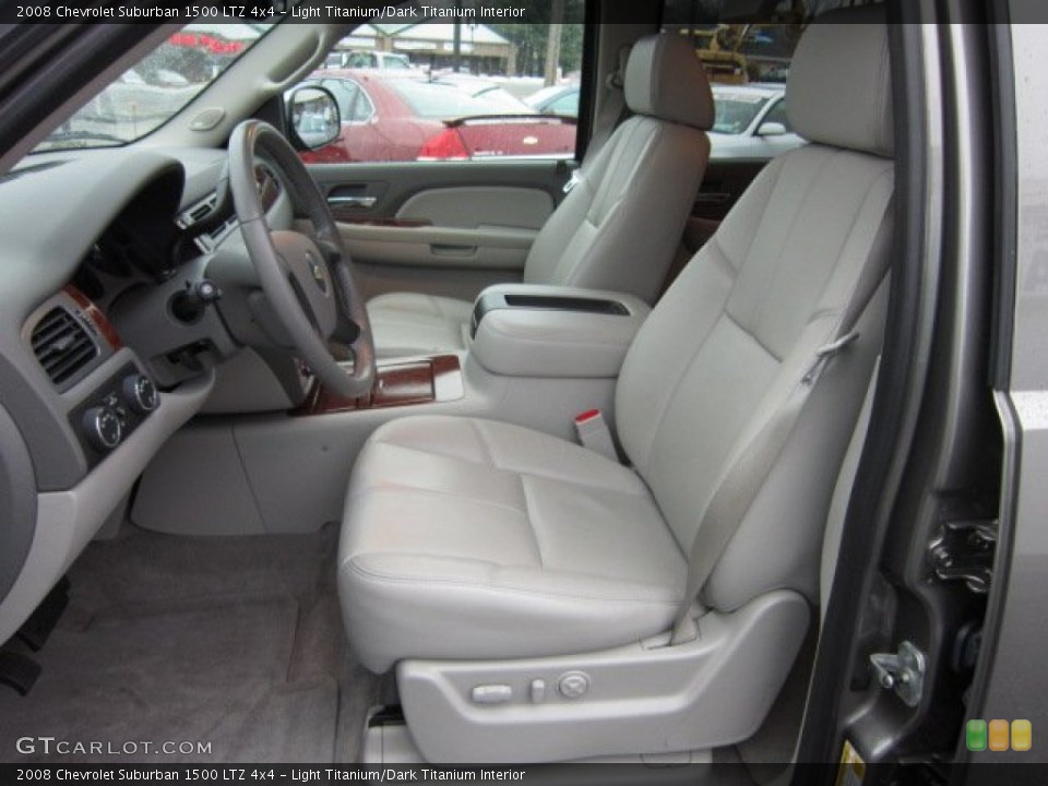 Light Titanium/Dark Titanium Interior Photo for the 2008 Chevrolet Suburban 1500 LTZ 4x4 #56815834