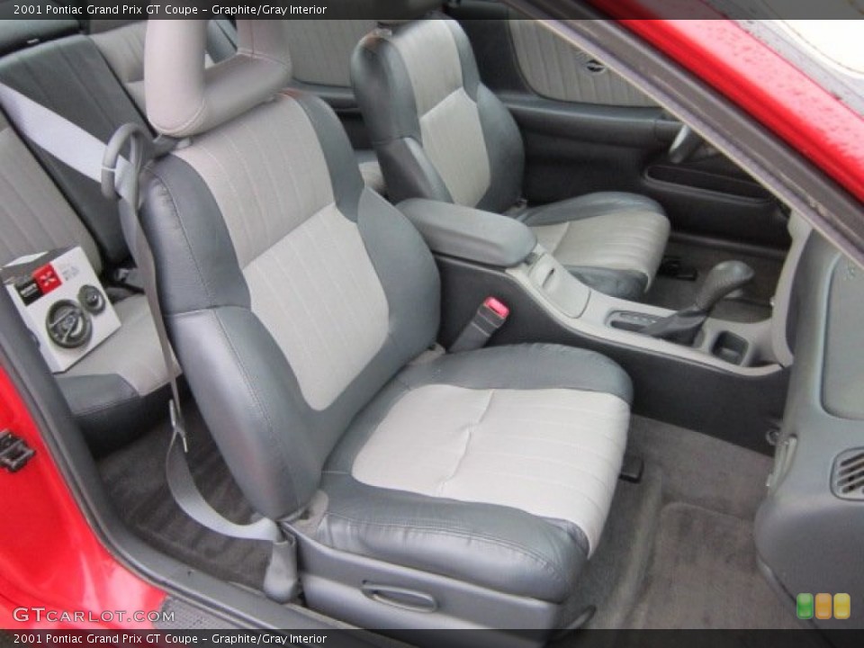 Graphite/Gray Interior Photo for the 2001 Pontiac Grand Prix GT Coupe #56828339