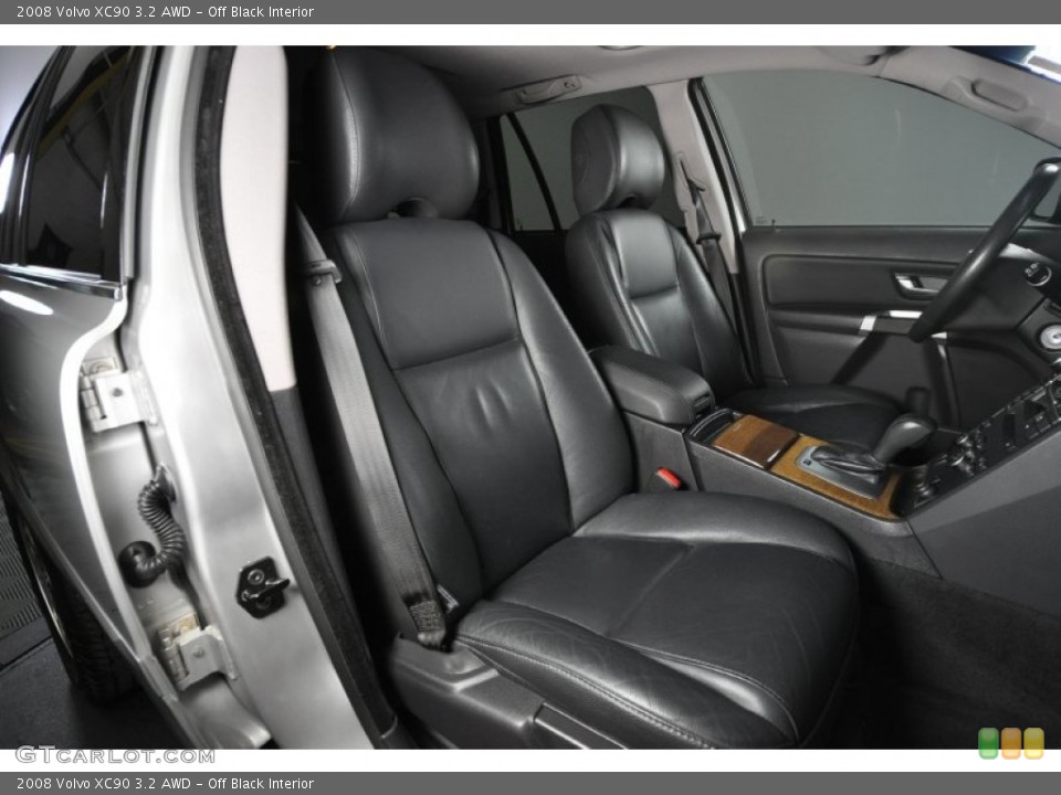Off Black Interior Photo for the 2008 Volvo XC90 3.2 AWD #56838987