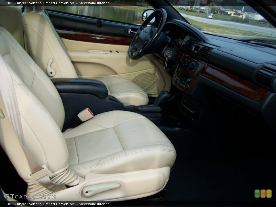 Sandstone Interior Photo for the 2002 Chrysler Sebring Limited Convertible #56860385