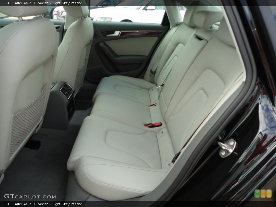Light Gray Interior Photo for the 2012 Audi A4 2.0T Sedan #56861618