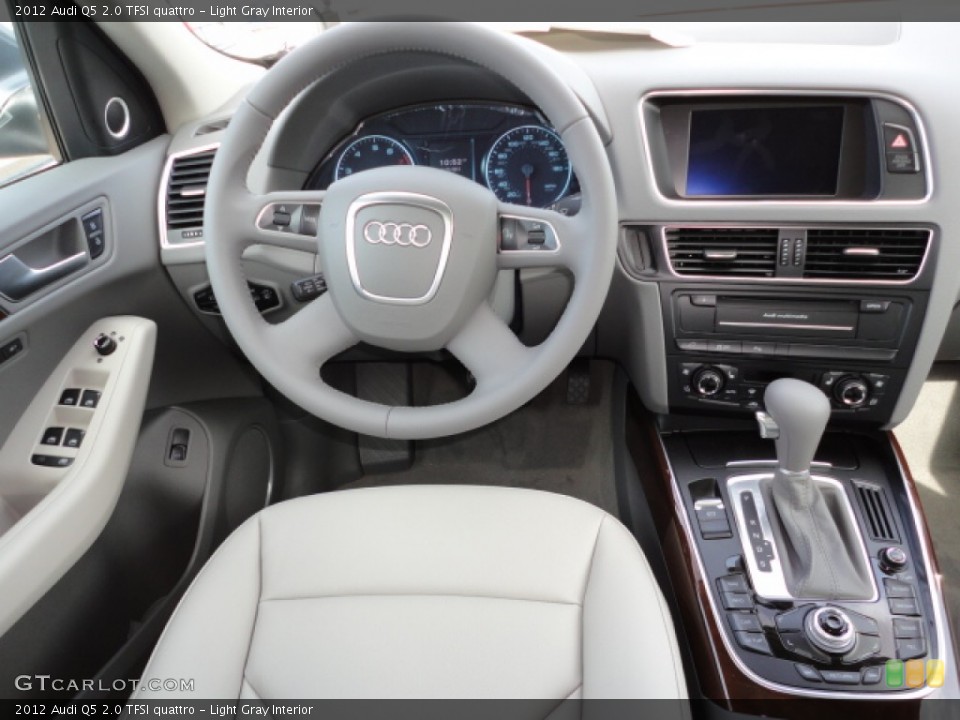 Light Gray Interior Dashboard for the 2012 Audi Q5 2.0 TFSI quattro #56861873