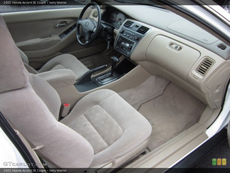 Ivory Interior Photo for the 2002 Honda Accord SE Coupe #56864958