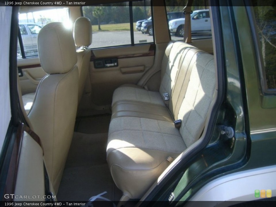 Tan Interior Photo for the 1996 Jeep Cherokee Country 4WD #56868341