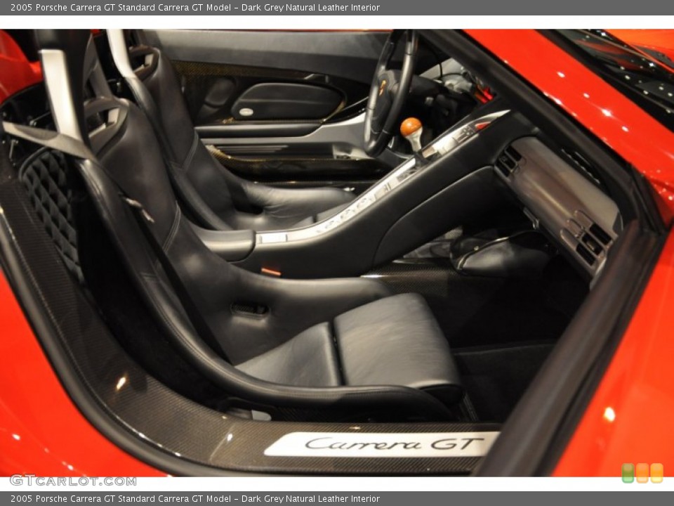 Dark Grey Natural Leather Interior Photo for the 2005 Porsche Carrera GT  #56870840