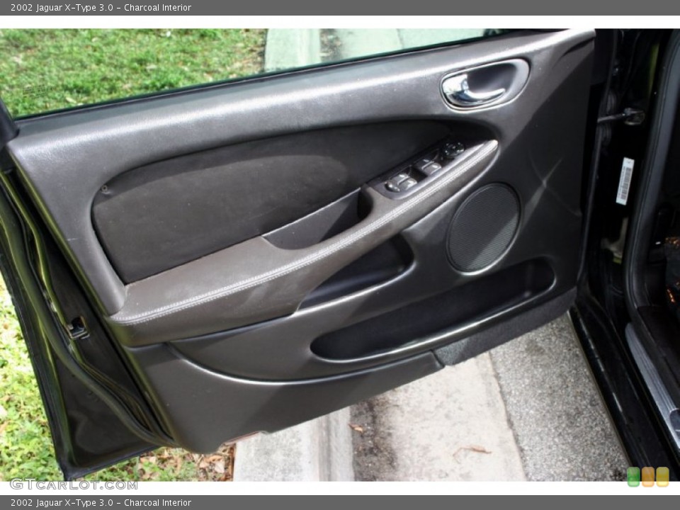 Charcoal Interior Door Panel for the 2002 Jaguar X-Type 3.0 #56872523