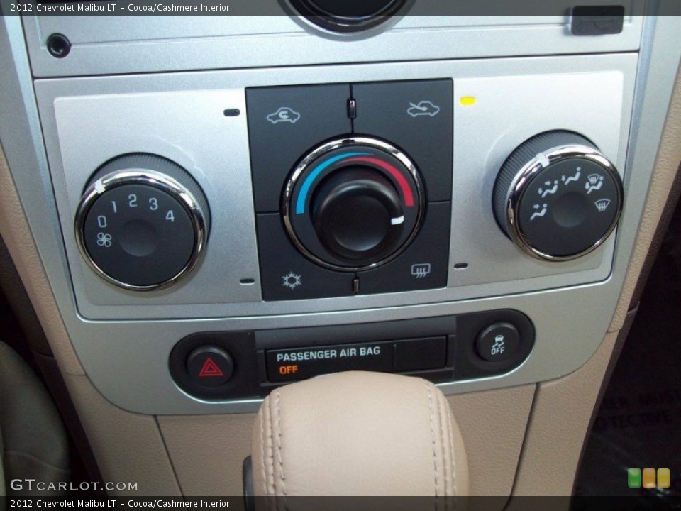 Cocoa/Cashmere Interior Controls for the 2012 Chevrolet Malibu LT #56887957