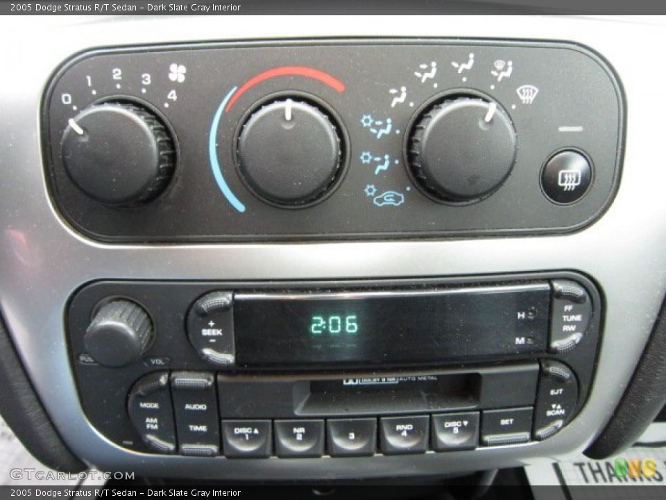 Dark Slate Gray Interior Controls for the 2005 Dodge Stratus R/T Sedan #56889595