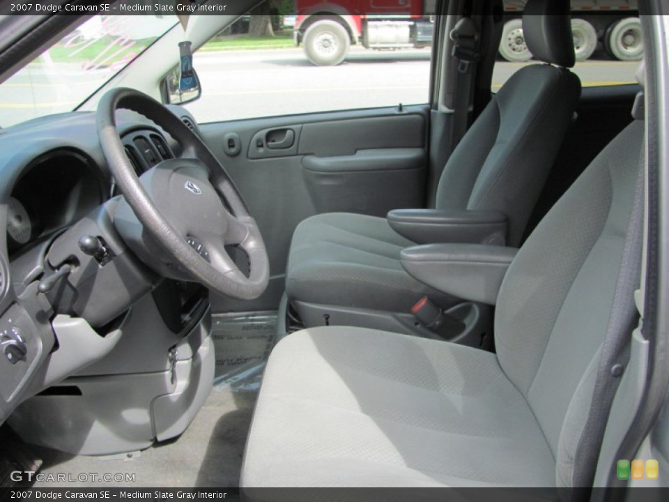 Medium Slate Gray Interior Photo for the 2007 Dodge Caravan SE #56892916