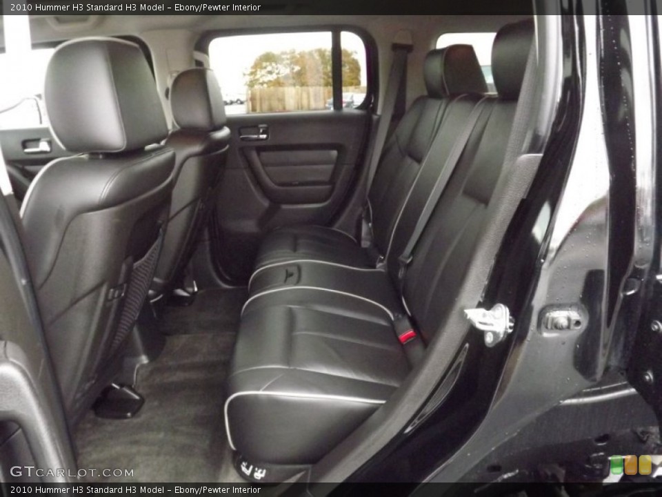 Ebony/Pewter Interior Photo for the 2010 Hummer H3  #56895043