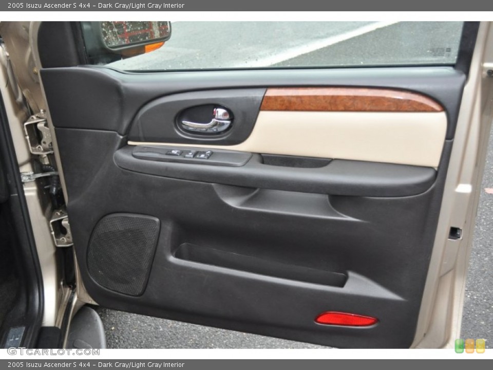 Dark Gray/Light Gray Interior Door Panel for the 2005 Isuzu Ascender S 4x4 #56904958
