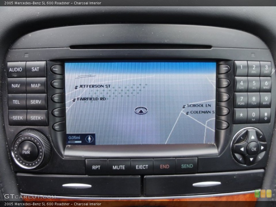 Charcoal Interior Navigation for the 2005 Mercedes-Benz SL 600 Roadster #56905314
