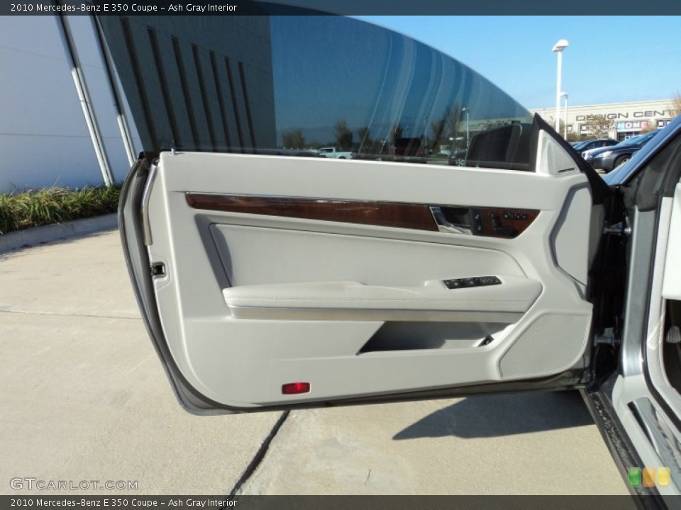 Ash Gray Interior Door Panel for the 2010 Mercedes-Benz E 350 Coupe #56905574