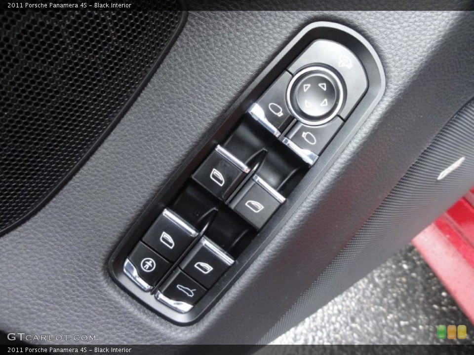Black Interior Controls for the 2011 Porsche Panamera 4S #56907346