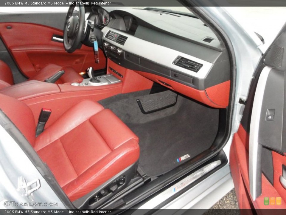 Indianapolis Red Interior Photo for the 2006 BMW M5  #56908432