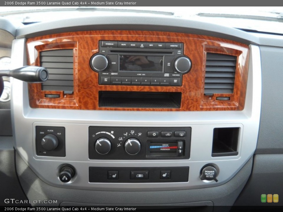 Medium Slate Gray Interior Controls for the 2006 Dodge Ram 3500 Laramie Quad Cab 4x4 #56923240