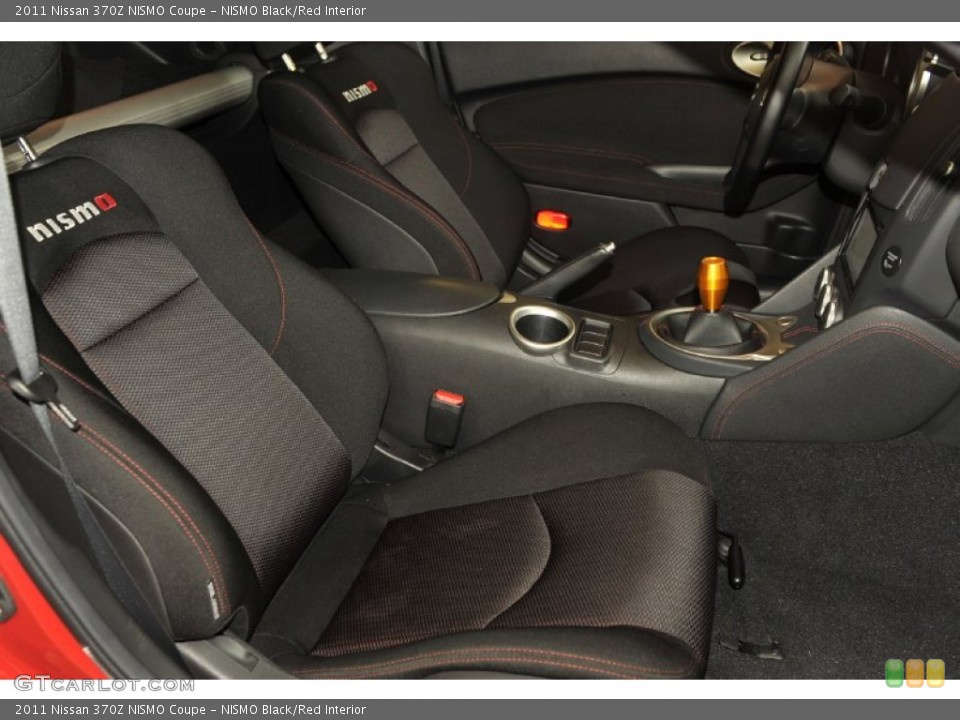 NISMO Black/Red Interior Photo for the 2011 Nissan 370Z NISMO Coupe #56940617