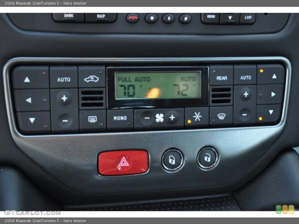 Nero Interior Controls for the 2009 Maserati GranTurismo S #56960153