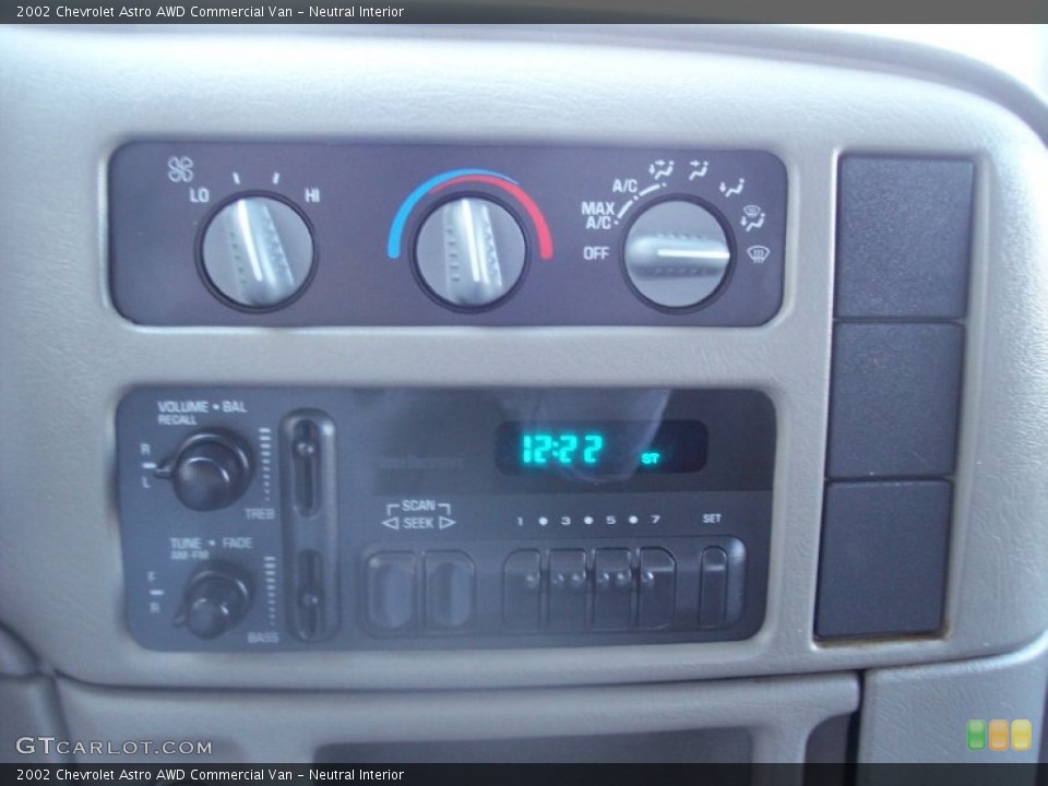 Neutral Interior Controls for the 2002 Chevrolet Astro AWD Commercial Van #56967920