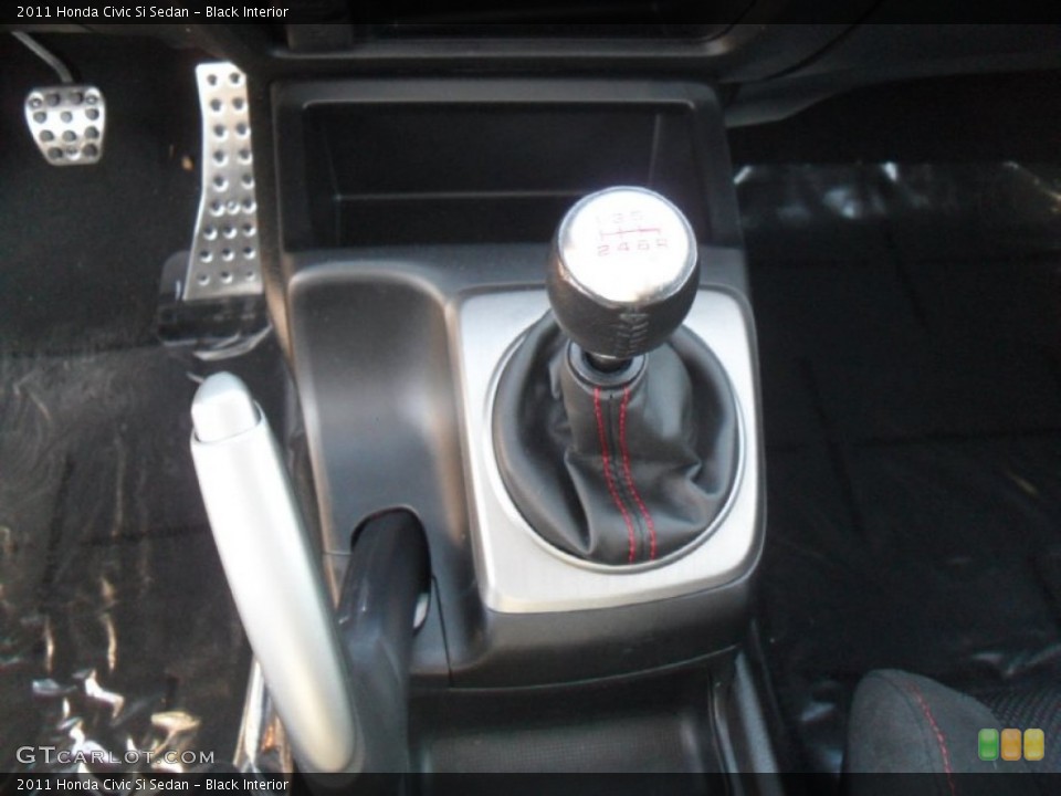 Black Interior Transmission for the 2011 Honda Civic Si Sedan #56970539
