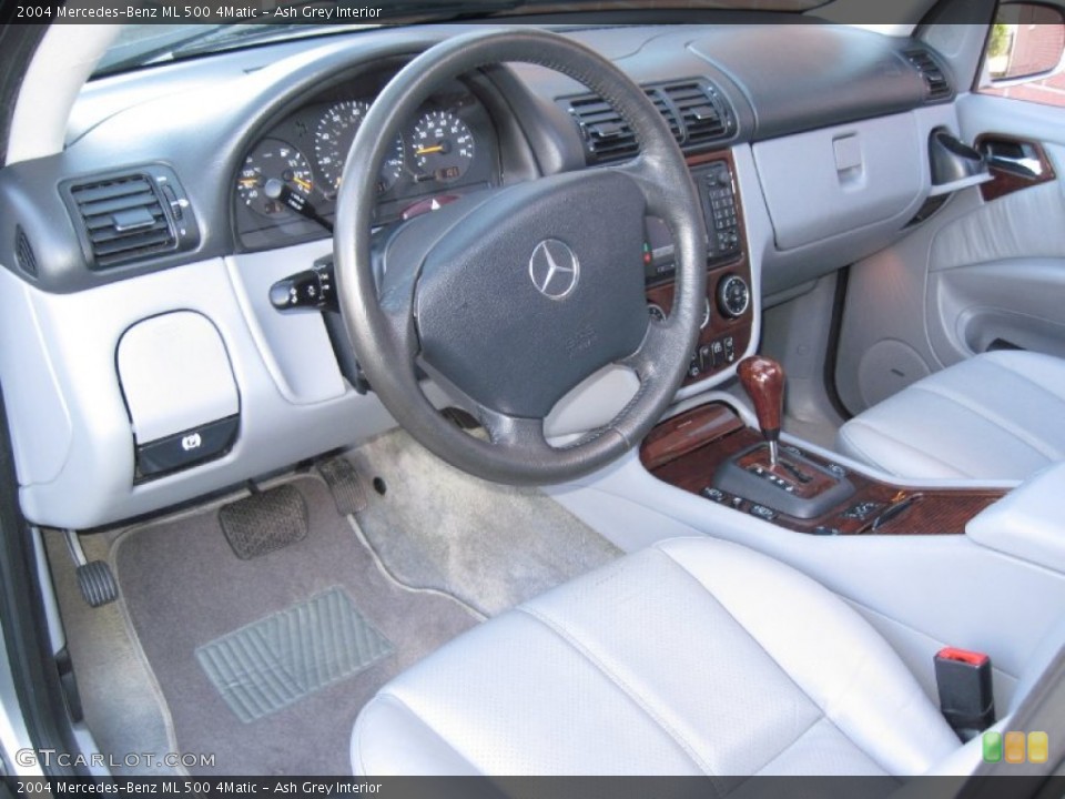 Ash Grey Interior Prime Interior for the 2004 Mercedes-Benz ML 500 4Matic #56983070