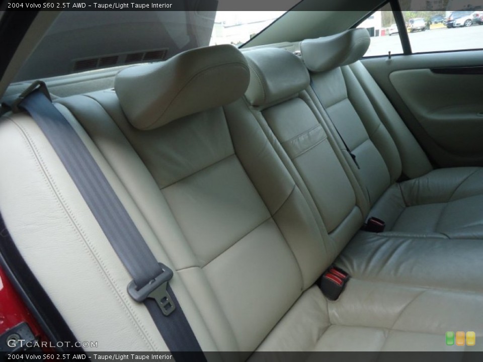 Taupe/Light Taupe Interior Photo for the 2004 Volvo S60 2.5T AWD #56999859