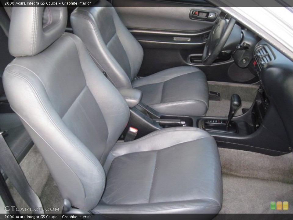 Graphite Interior Photo for the 2000 Acura Integra GS Coupe #57011261