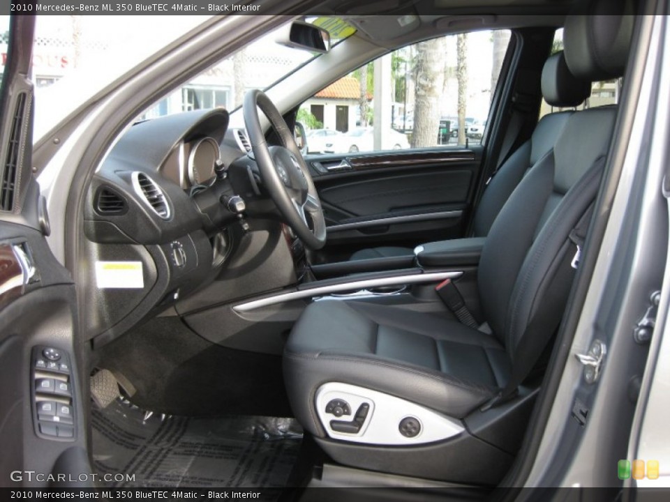 Black Interior Photo for the 2010 Mercedes-Benz ML 350 BlueTEC 4Matic #57011825